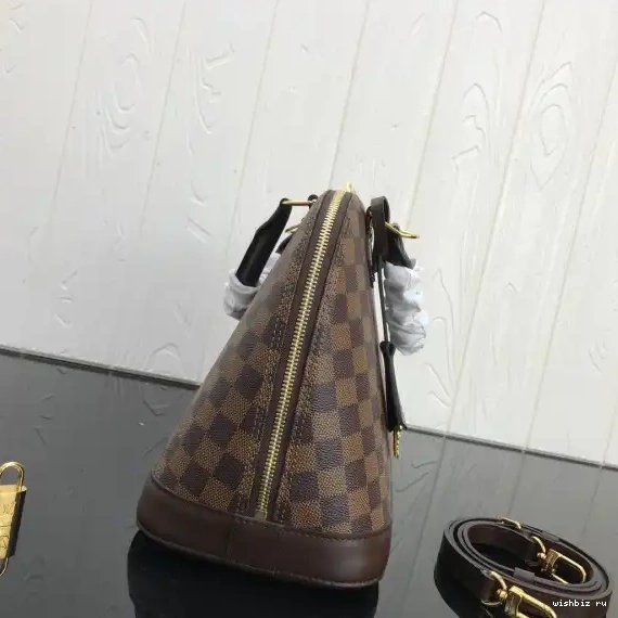 WIS Louis Vuitton ALMA PM 0701